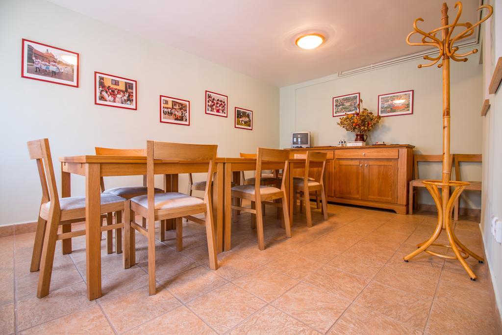 Penzion V Parku Cejkovice  Extérieur photo